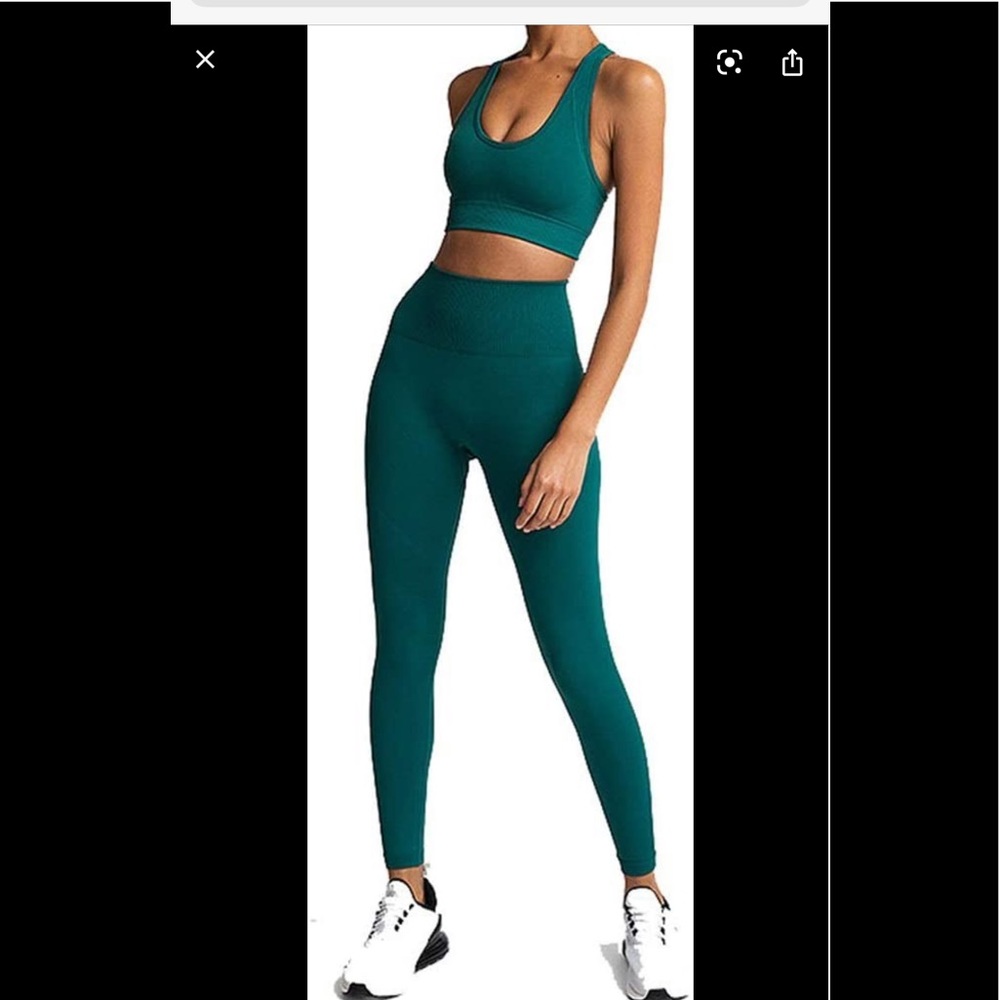 How Miami styles workout top and pants
